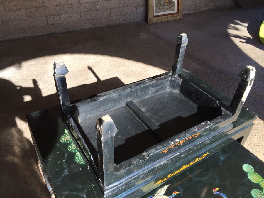 Set Of Hand Painted Chinese Nesting Tables Black Lacquer [Photo 28]