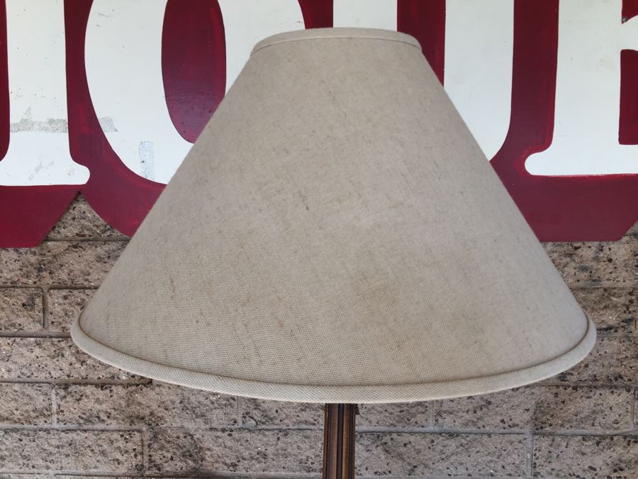 Stunning Vintage Carved Wood Floor Lamp [Photo 4]