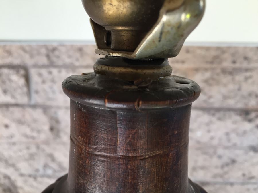 Stunning Vintage Carved Wood Floor Lamp [Photo 11]