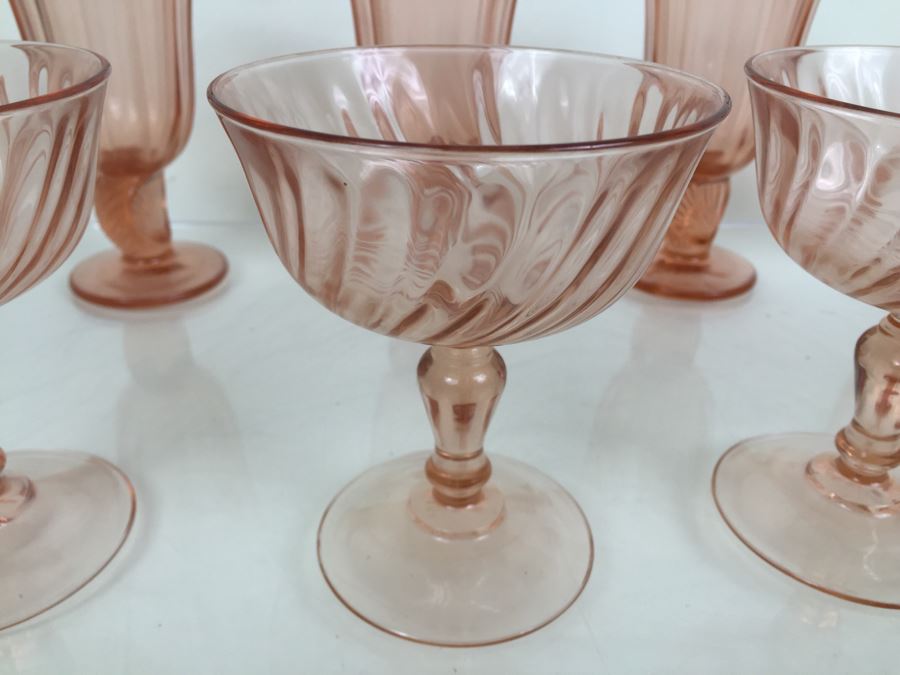 Set Of 8 Pink Stemware Glasses Swirl And Shell Motif [Photo 2]