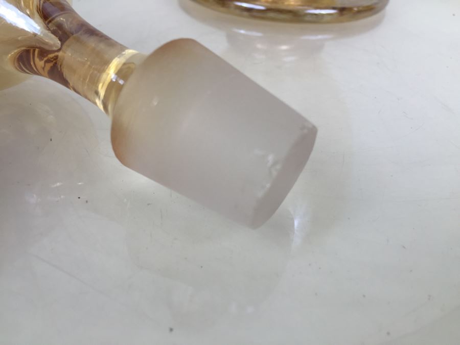 Vintage Iridescent Decanter With 4 Stemware Glasses [Photo 12]