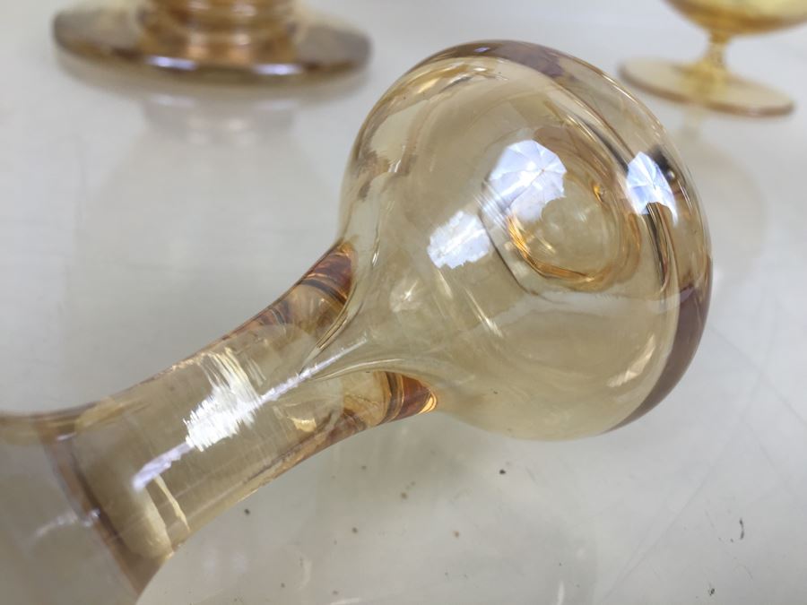 Vintage Iridescent Decanter With 4 Stemware Glasses [Photo 10]