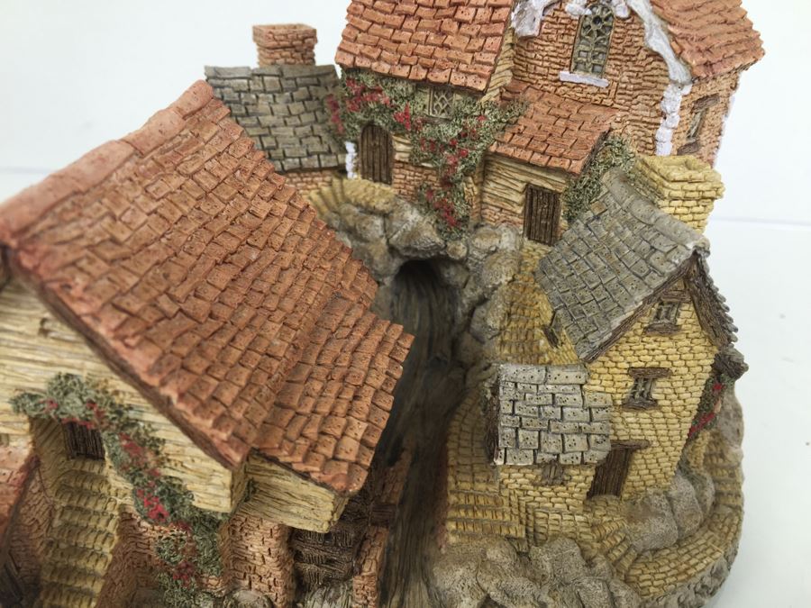 Brookside Hamlet By David Winter Hand Made And Hand Painted Hampshire, Great Britain [Photo 7]