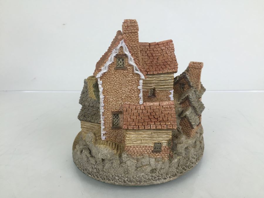 Brookside Hamlet By David Winter Hand Made And Hand Painted Hampshire, Great Britain [Photo 13]