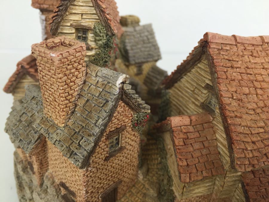 Brookside Hamlet By David Winter Hand Made And Hand Painted Hampshire, Great Britain [Photo 18]