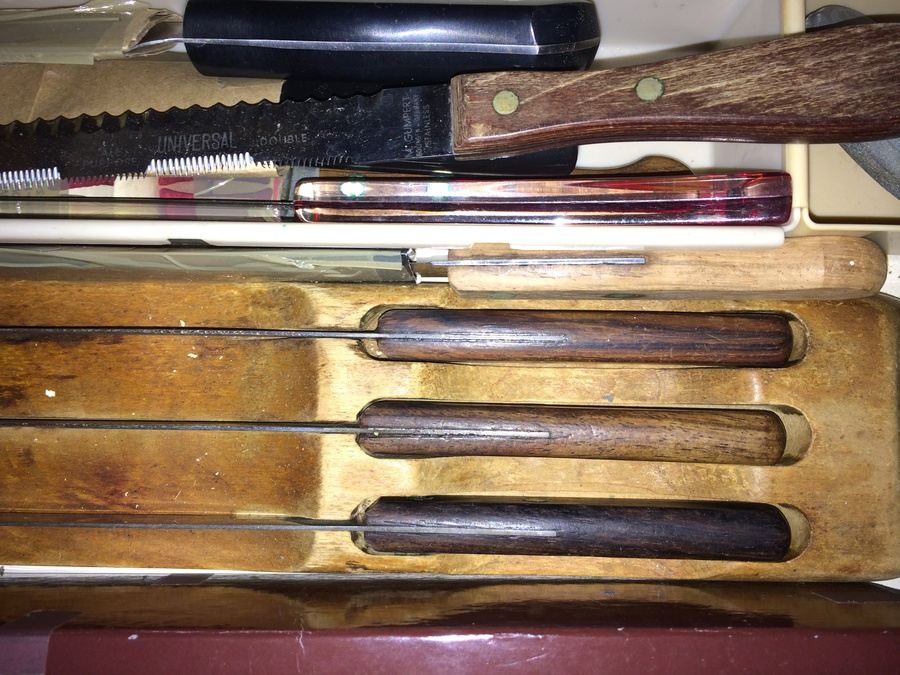 Huge Knife / Steak Knife Drawer Lot - J A Henckels [Photo 2]