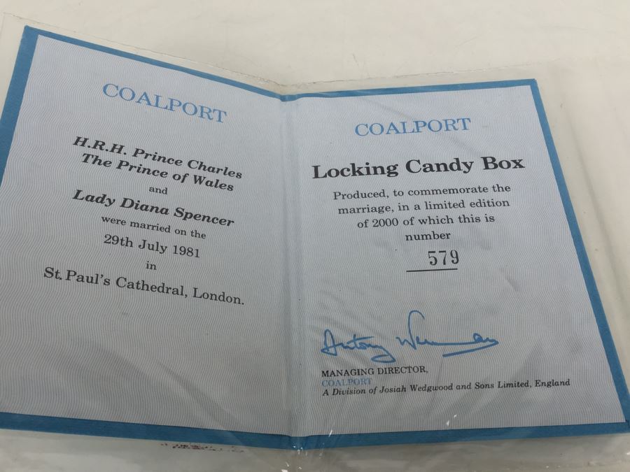Coalport China England The Prince Of Wales And Lady Diana Spencer Locking Candy Box Limited Edition 579 Of 2,000 [Photo 12]
