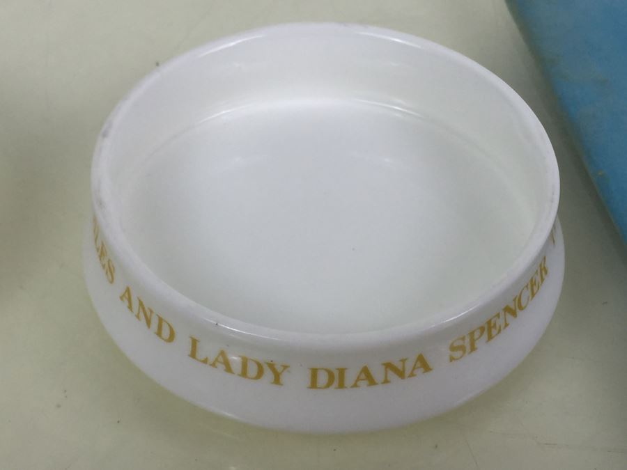 Coalport China England The Prince Of Wales And Lady Diana Spencer Locking Candy Box Limited Edition 579 Of 2,000 [Photo 10]