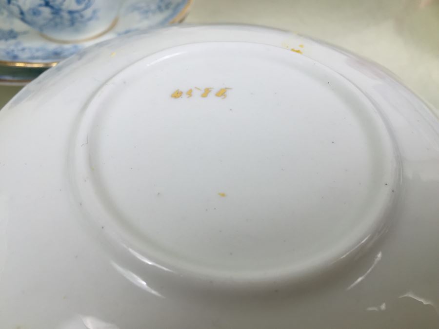 Elegant Set Of Gold Rimmed Blue And White Cups And Saucers With Plates And Bowl [Photo 3]