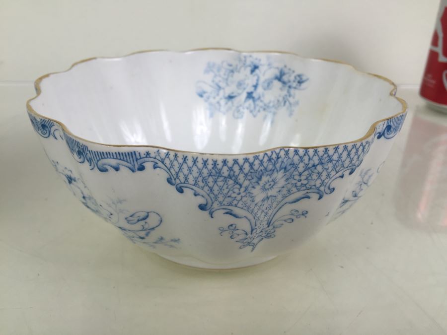 Elegant Set Of Gold Rimmed Blue And White Cups And Saucers With Plates And Bowl [Photo 22]