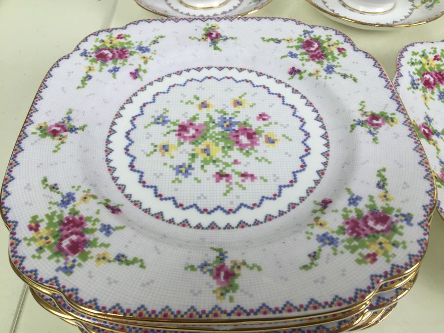 Set Of Royal Albert Bone China England In Petit Point China Pattern [Photo 8]