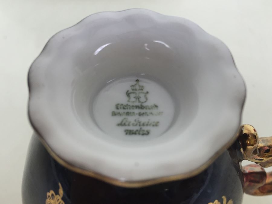 Set Of 5 Cups And Saucers With Woven Reticulated Plates [Photo 27]