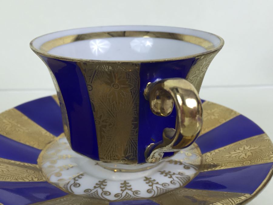 Set Of 5 Cups And Saucers With Woven Reticulated Plates [Photo 18]