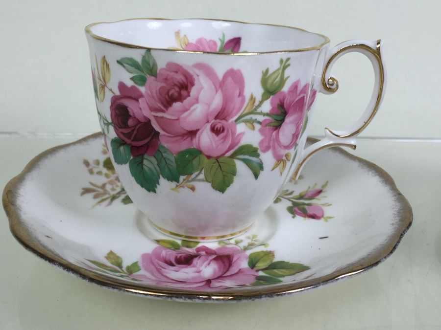 Set Of 5 Cups And Saucers With Woven Reticulated Plates [Photo 28]