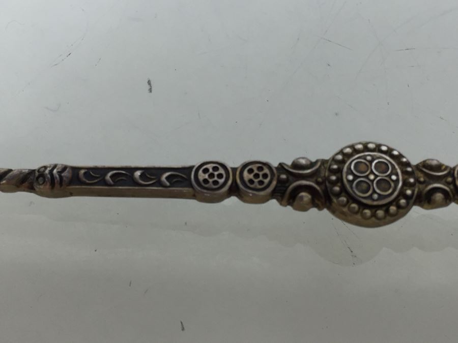 Birmingham England Barker Brothers Ltd. Sterling Silver Spoon Set With Original Case And Figural Sterling Napkin Ring 79g $41 Melt Value [Photo 7]