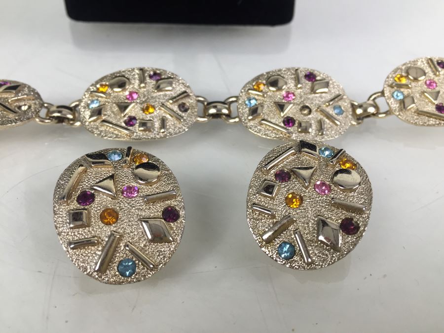 Sarah Coventry Costume Jewelry Set With Necklace, Bracelet And Earrings [Photo 5]