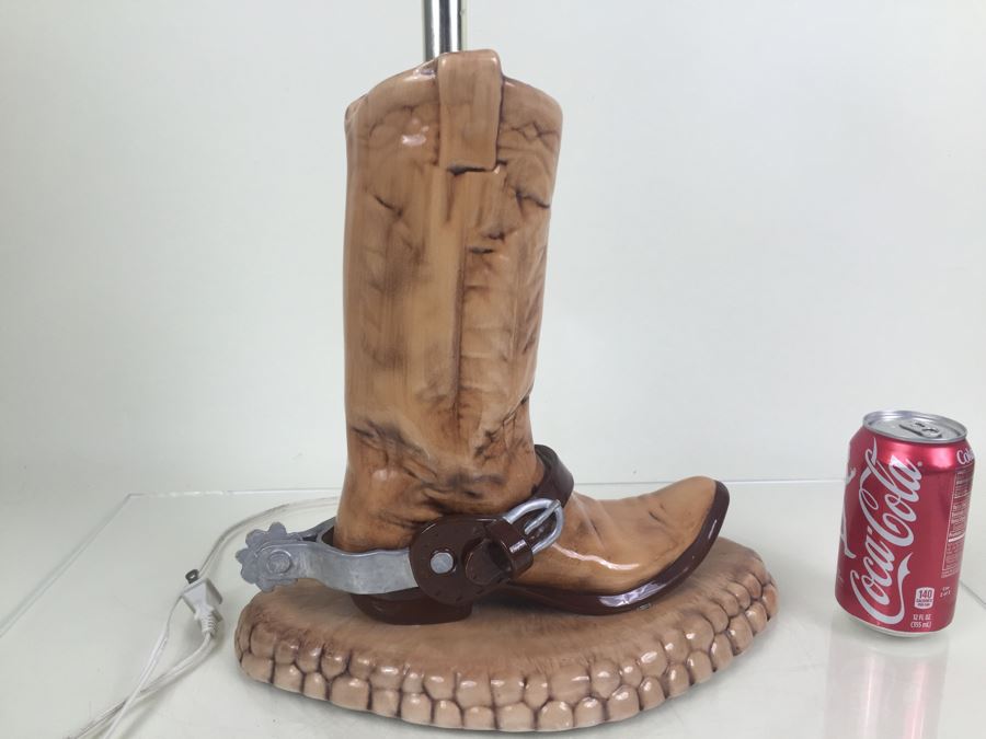Painted Ceramic Western Cowboy Boot Lamp With Cowboy Hat Finial [Photo 4]