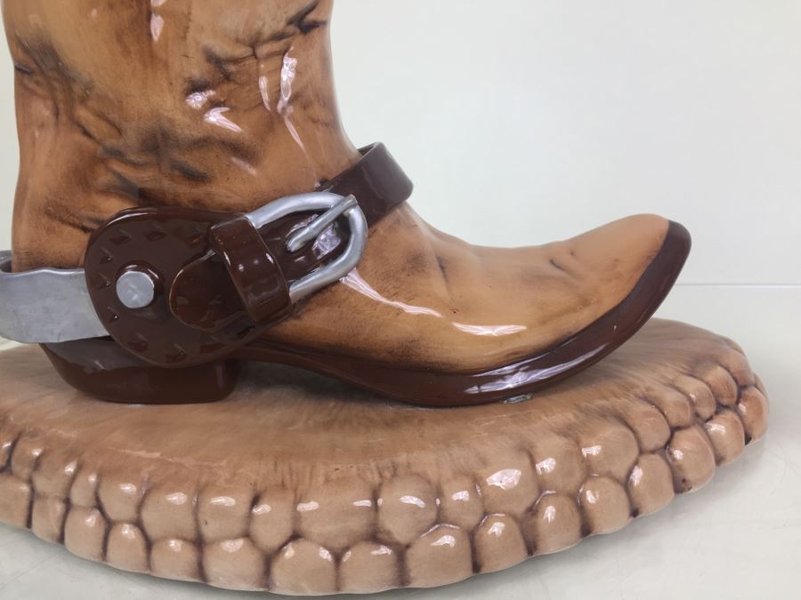 Painted Ceramic Western Cowboy Boot Lamp With Cowboy Hat Finial [Photo 5]