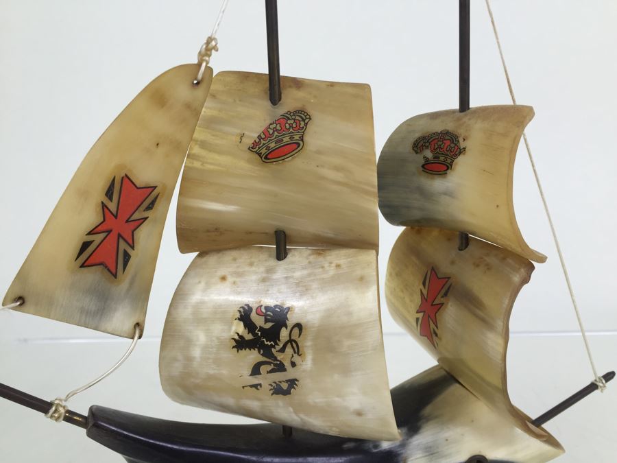 Sailing Ship Model Sculpture Made From Horn [Photo 6]