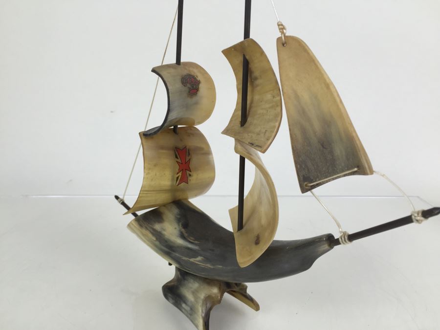 Sailing Ship Model Sculpture Made From Horn [Photo 9]