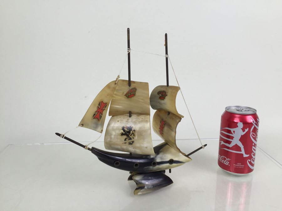 Sailing Ship Model Sculpture Made From Horn [Photo 1]