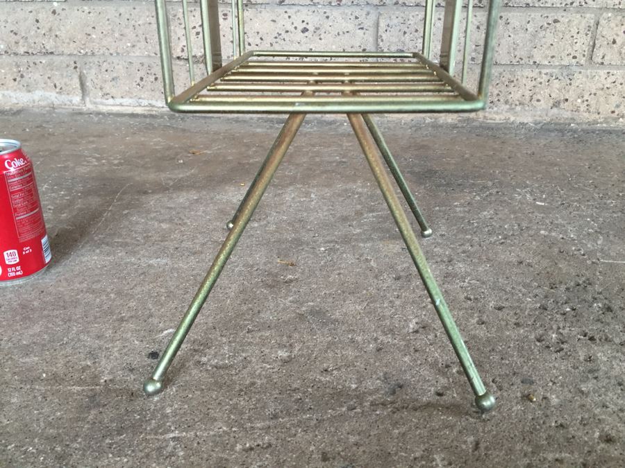 Mid-Century Modern Magazine Rack [Photo 9]