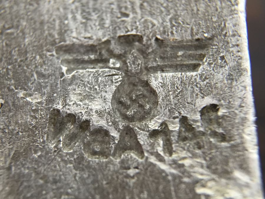 German WWII Original Bakelite Carbie Lantern With Handle And Clip [Photo 32]