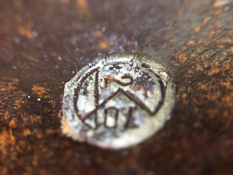 German WWII Original Bakelite Carbie Lantern With Handle And Clip [Photo 33]