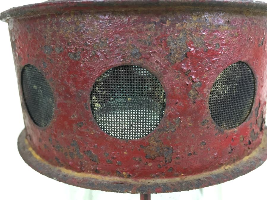 Antique Rusty Red Lantern Maker Unknown [Photo 5]