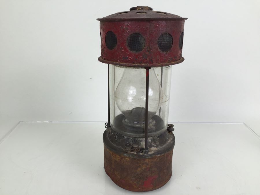 Antique Rusty Red Lantern Maker Unknown [Photo 11]