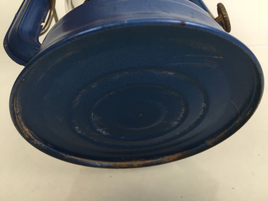 Dietz The Original '76 Oil Lantern [Photo 11]