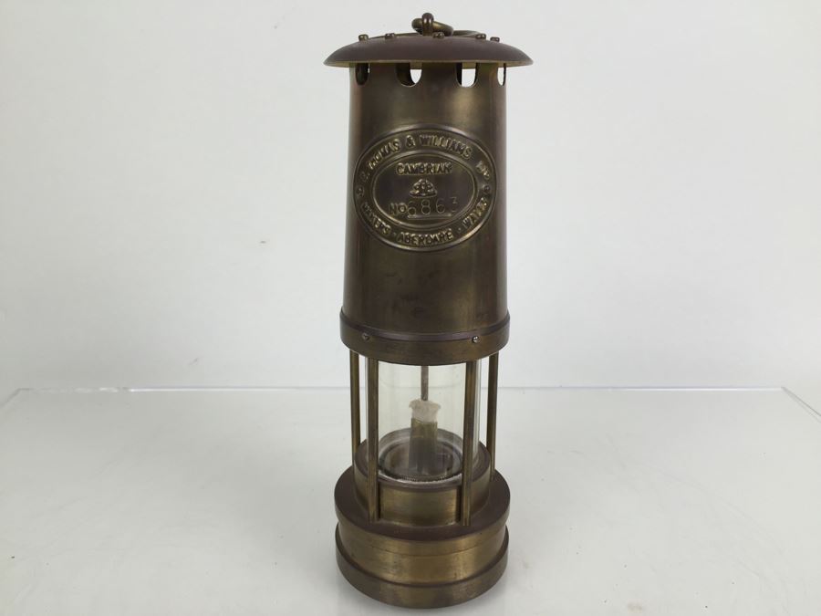 Solid Brass Miners' Lamp E. Thomas & Williams Ltd Cambrian No 6863 Oil Lantern Makers Aberdare Wales [Photo 4]