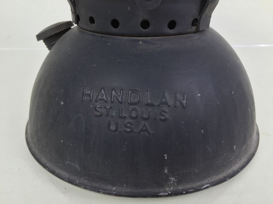 Handlen Inc. St. Louis U.S.A. Oil Lantern Railroad Lantern [Photo 3]