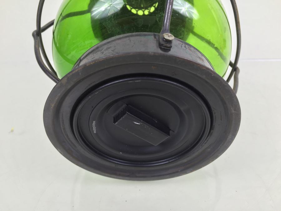 Vintage Lantern With Green Glass Globe Maker Unknown [Photo 9]