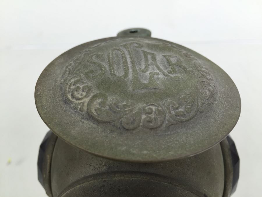 The Badger Brass Mfg Co. Kenosha, Was., U.S.A. Solar Lantern Bicycle Carbide Lamp With Red & Green Side Lenses [Photo 17]