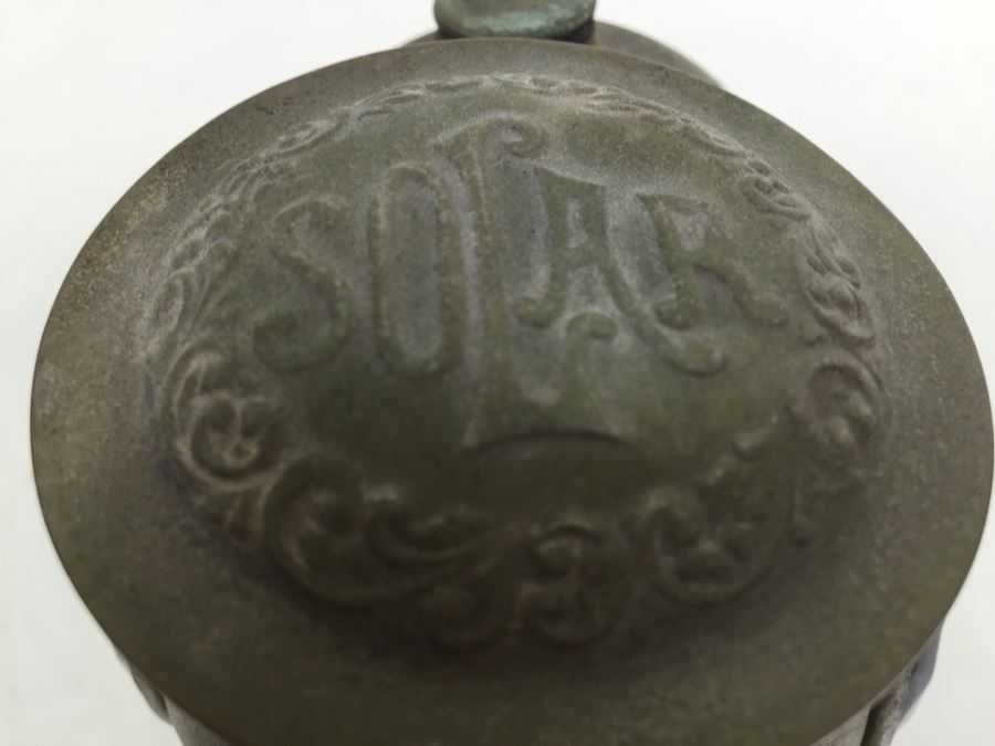 The Badger Brass Mfg Co. Kenosha, Was., U.S.A. Solar Lantern Bicycle Carbide Lamp With Red & Green Side Lenses [Photo 13]