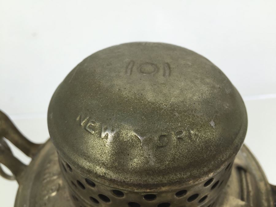 Adams & Westlake Railroad Lantern Adlake 300 With Southerner Ry. Globe Stamped A. C. L. R. R. (Atlantic Coast Line Railroad) New York [Photo 7]