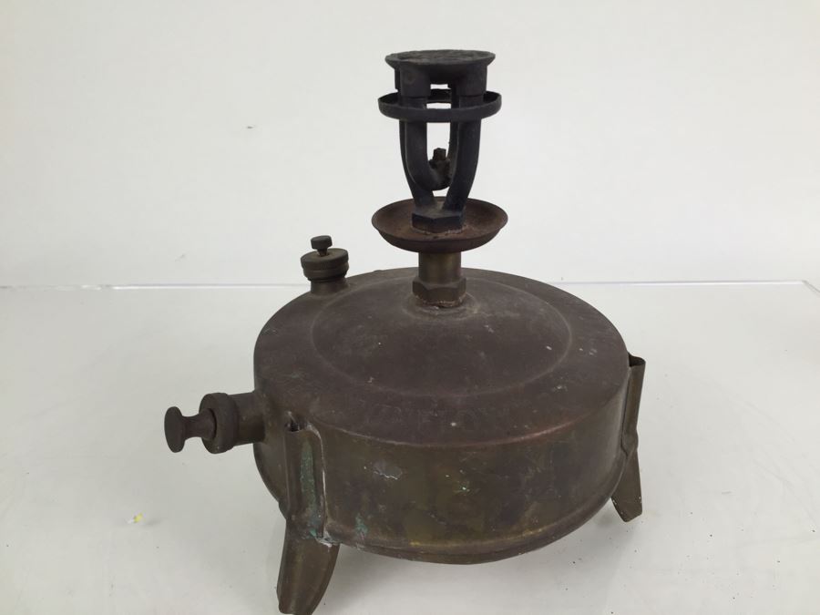 Sunflower Vacuum Oil Company No 2 Camp Stove [Photo 4]