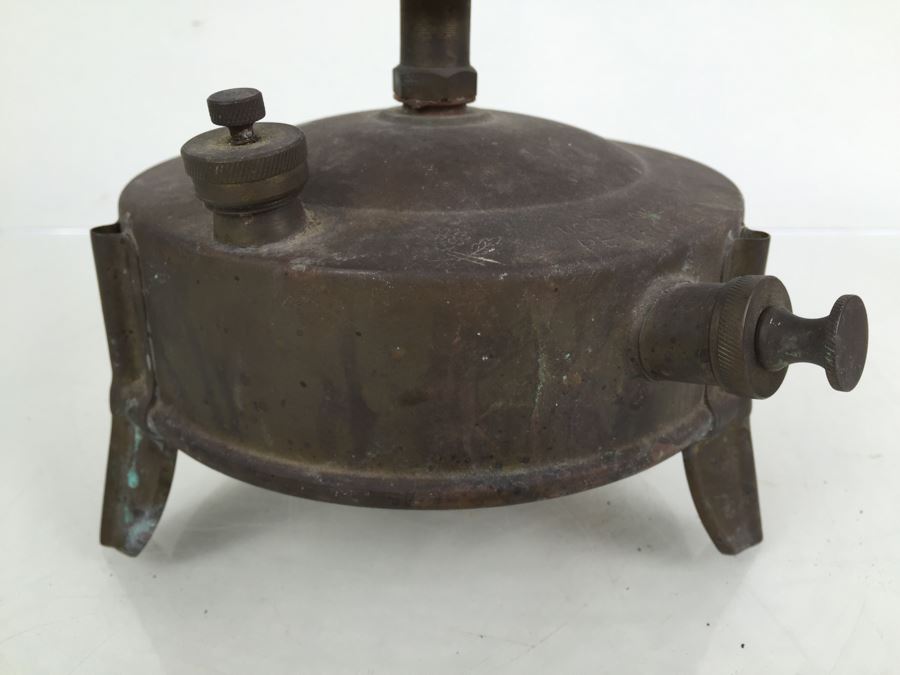 Sunflower Vacuum Oil Company No 2 Camp Stove [Photo 12]