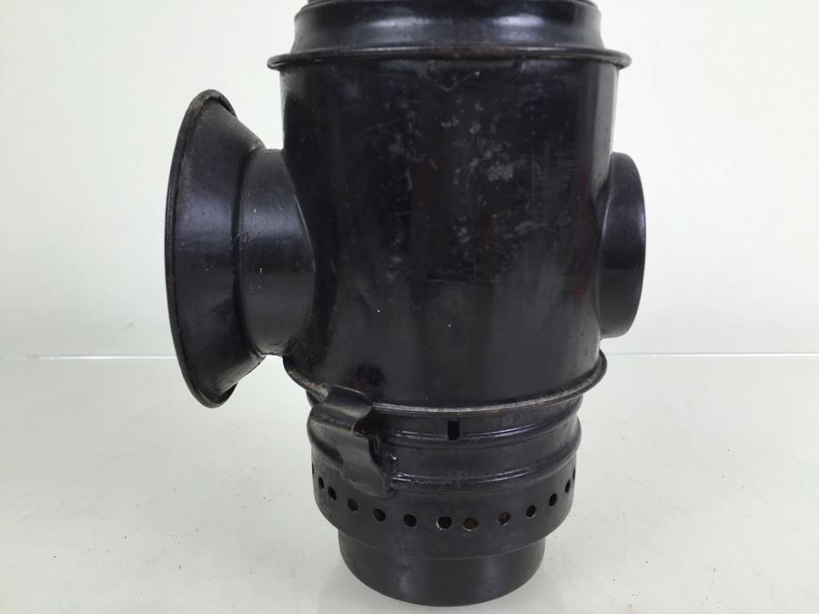 Railway Railroad Lantern By E. T. Wright & Co Mfrs. Hamilton Ont. [Photo 5]