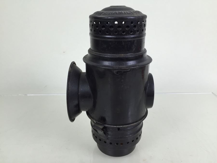 Railway Railroad Lantern By E. T. Wright & Co Mfrs. Hamilton Ont. [Photo 4]