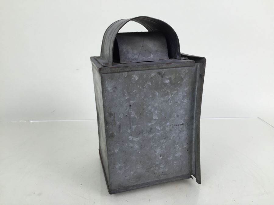 Vintage Lantern Of Unknown Origin [Photo 9]