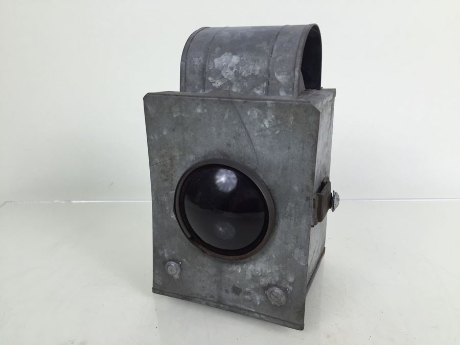 Vintage Lantern Of Unknown Origin [Photo 4]