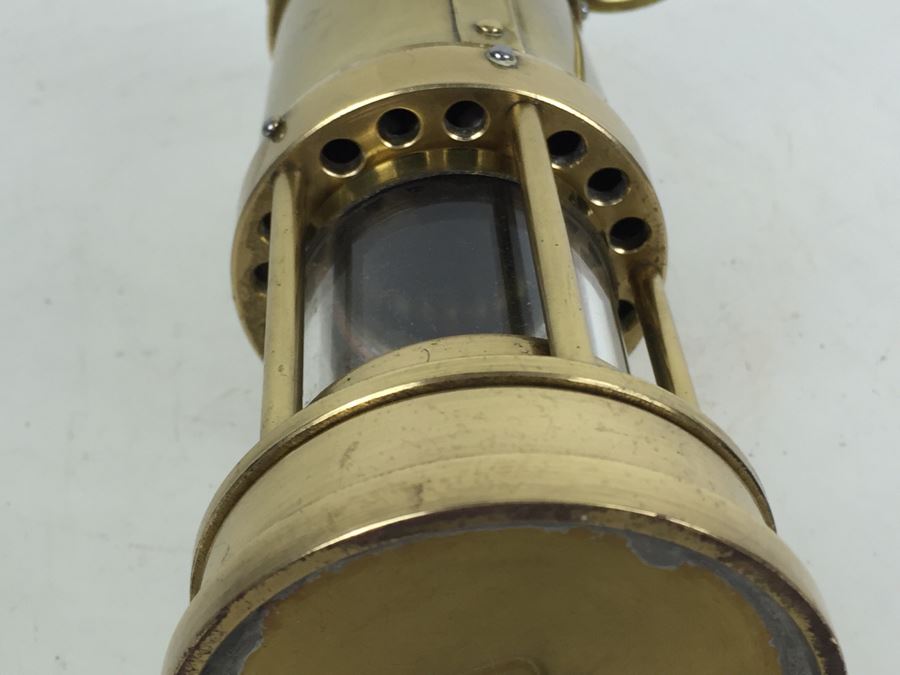 Solid Brass Miners' Lamp E. Thomas & Williams Ltd Cambrian No HS 8771 Oil Lantern Makers Aberdare Wales [Photo 17]