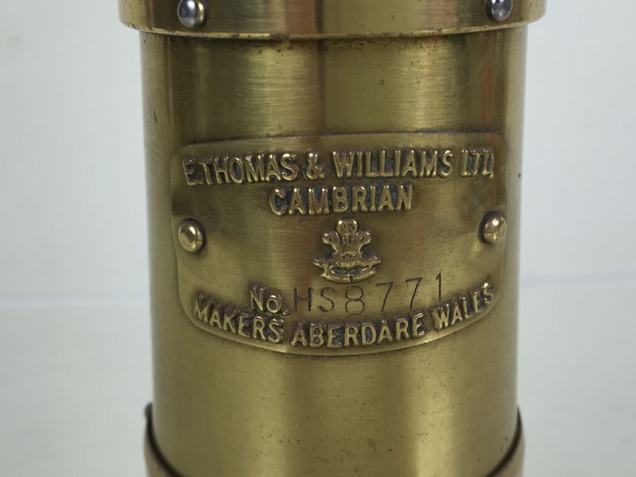 Solid Brass Miners' Lamp E. Thomas & Williams Ltd Cambrian No HS 8771 Oil Lantern Makers Aberdare Wales [Photo 5]