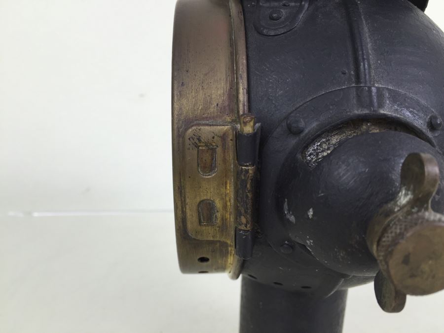 Antique Automobile Light 'Les Vestales' Phares Besnard No. 1864 UNIS France [Photo 5]