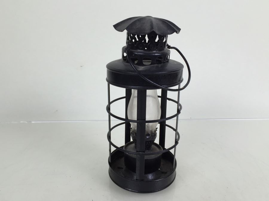 Vintage Lantern Maker Unknown [Photo 6]