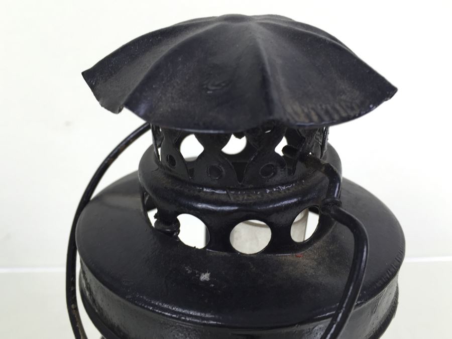 Vintage Lantern Maker Unknown [Photo 4]