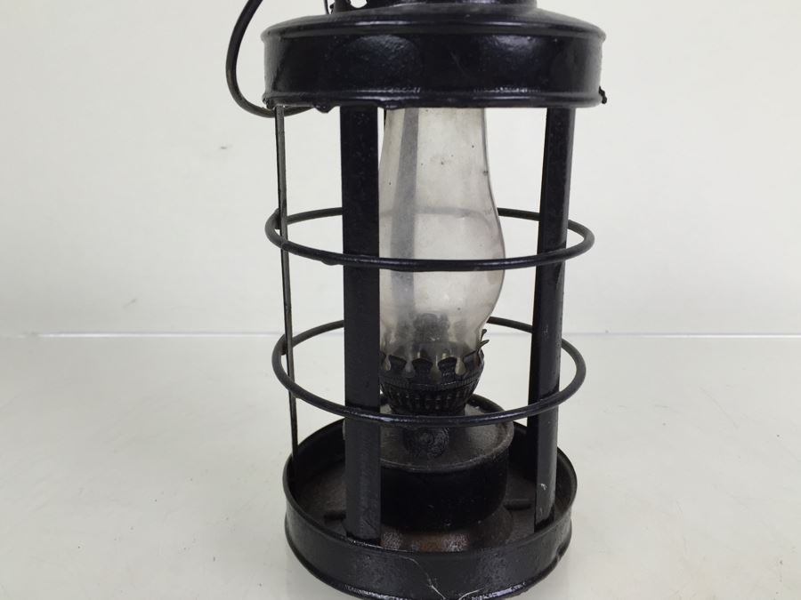 Vintage Lantern Maker Unknown [Photo 8]
