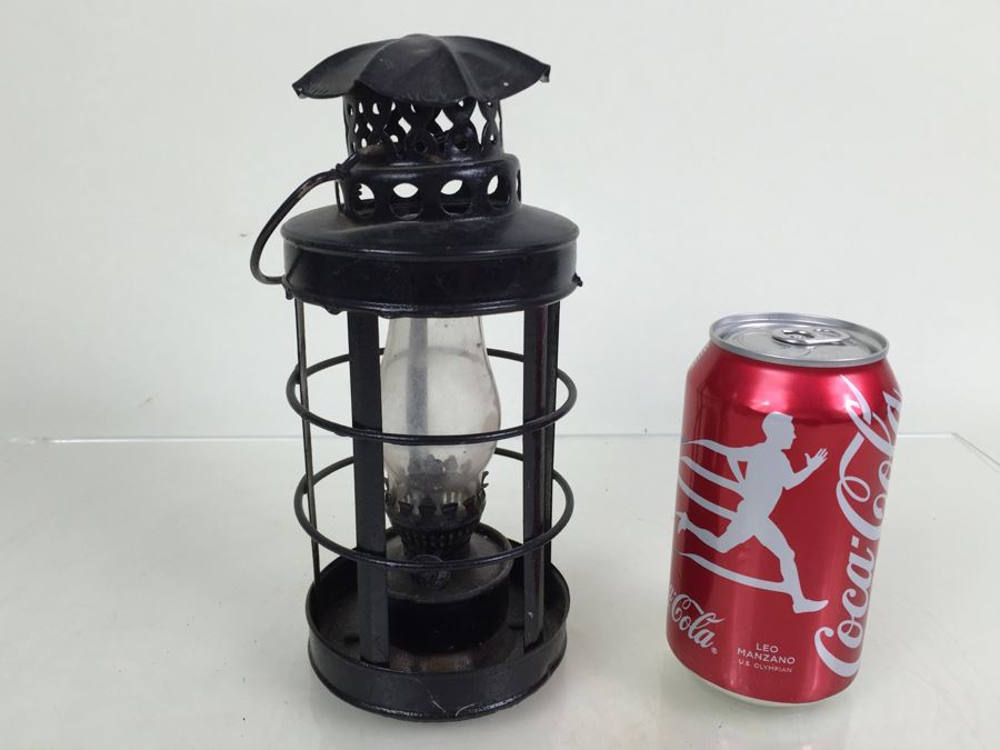 Vintage Lantern Maker Unknown [Photo 5]